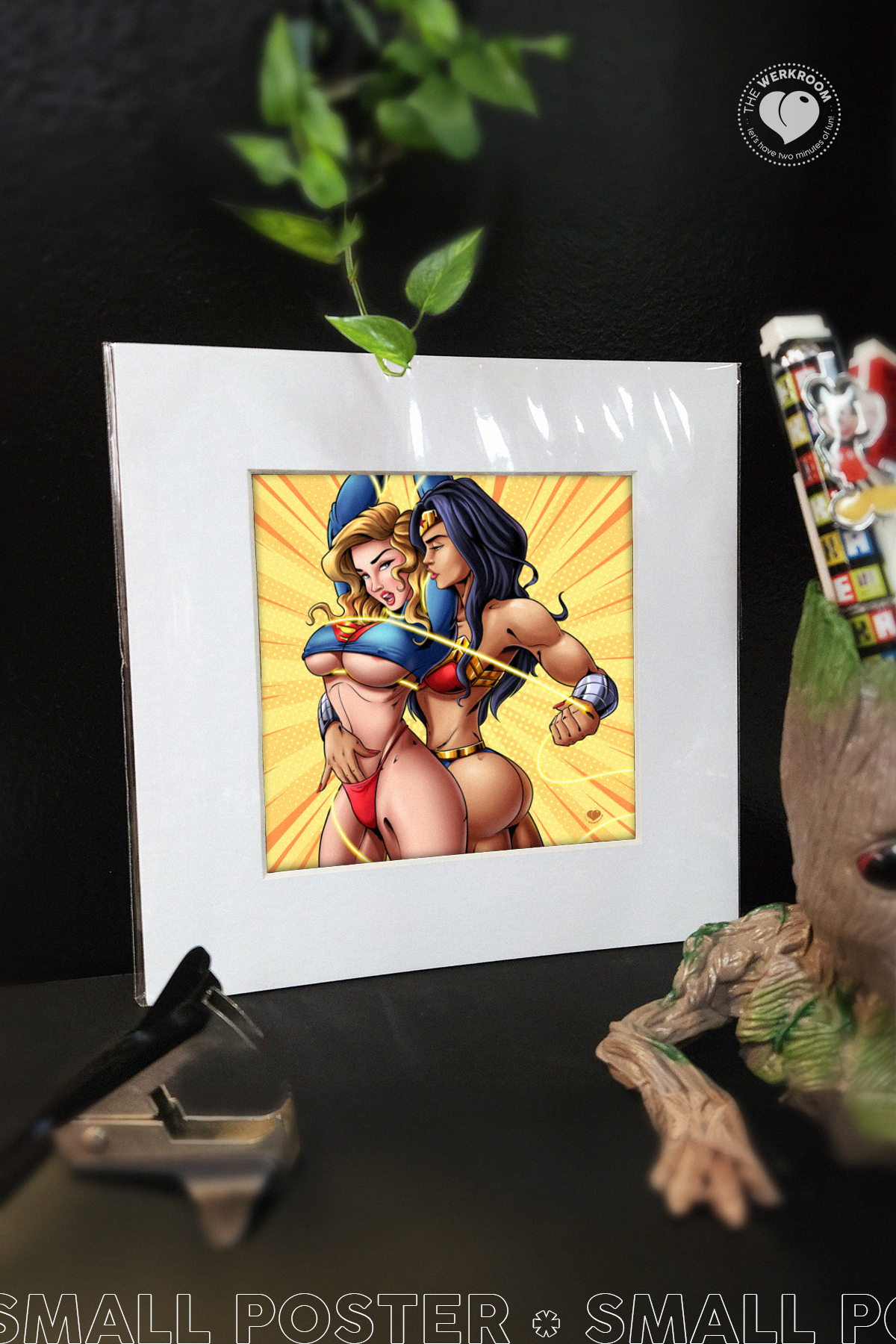 Matted Poster I'm Close - Wonder Girl